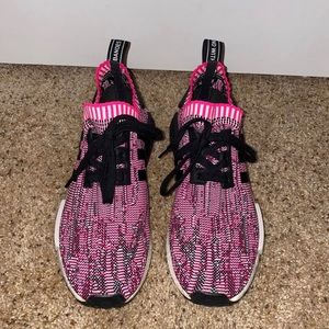 Women’s Size 9 Adidas NMDs pink